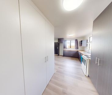 City Centre - 1 Bedroom - Photo 3