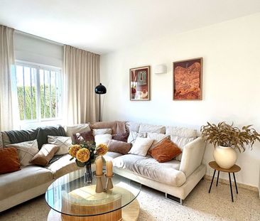 Detached Villa · Estepona - Photo 1