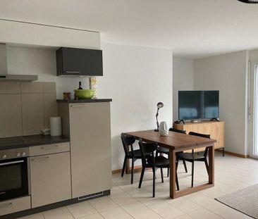 Nice 2.5 room apartment in Vevey with large balcony - Photo 2