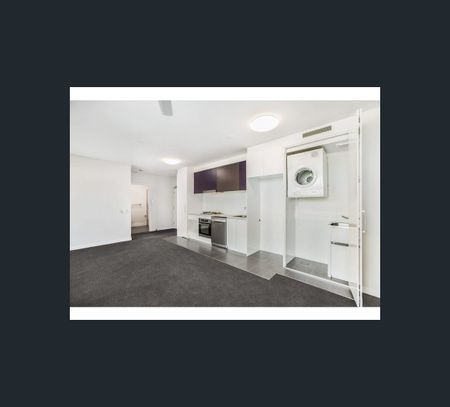 1405/40 Village Boulevard, Southport, Qld 4215 - Photo 3