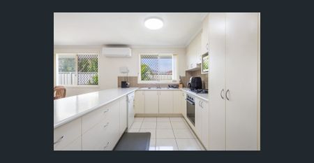 Comfort & Convenience Awaits - Photo 3