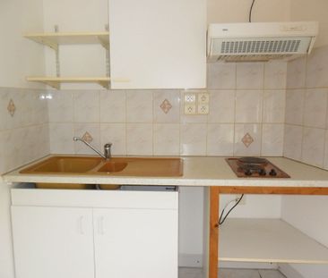 Location Appartement 2 pièces 31m² - Photo 3