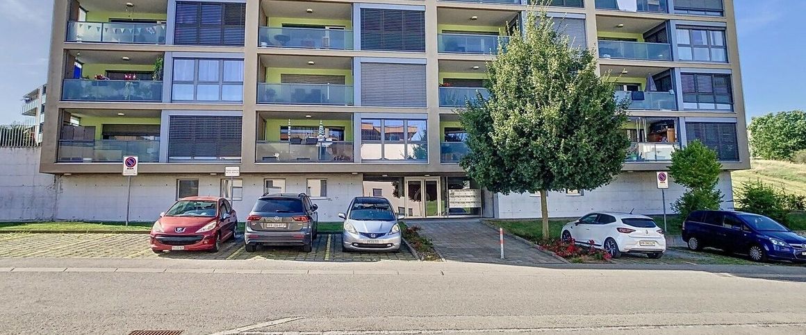 Spacieux logement moderne de 3½ pièces proche toutes commodités - Photo 1