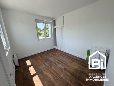 Location Appartement 4 pièces 73m² - Photo 2