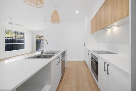 48A Coupe Drive, Thrumster NSW 2444 - House For Rent | Domain - Photo 5