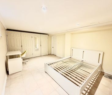 For Lease - 176 Patricia Avenue Unit# Lower, Toronto, Ontario - Photo 1