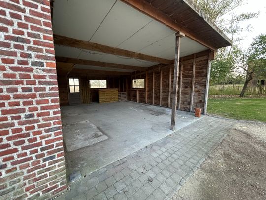 Unieke vierkantshoeve met weide op 4000m² te Wervik - Foto 1