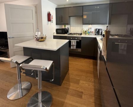 2 bedroom terraced house to rent - Photo 4