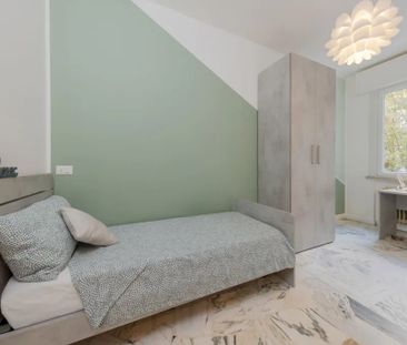 Via Castelfidardo, Padova, Veneto 35141 - Photo 2