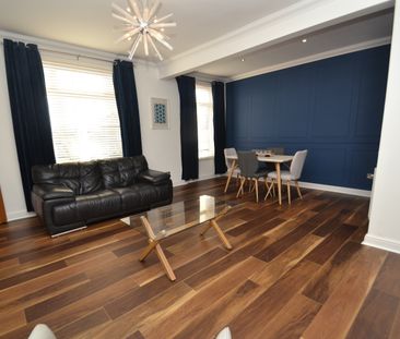 2 bed flat to rent in Kingswood Drive, Glasgow, G44 - Photo 6