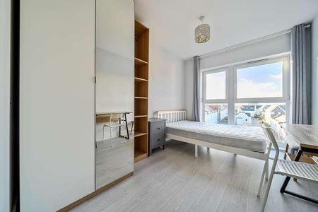 Sunapee Road, Green, RG2 - Photo 2