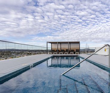 Two bedroom located in the heart of Gungahlin - Photo 5