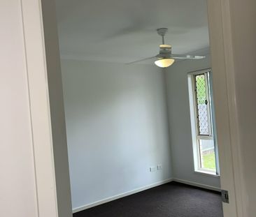 DUPLEX IN CABOOLTURE - NOTE RENT 140726 - $495 per week - Photo 3