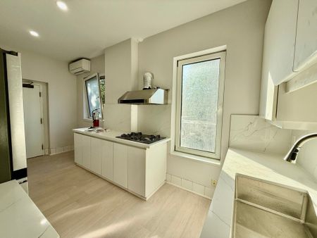 For Lease - 2 Bellwoods Park Unit# 2, Toronto, Ontario - Photo 3