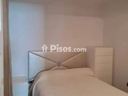 Piso en alquiler en Casco Histórico - Foto 2
