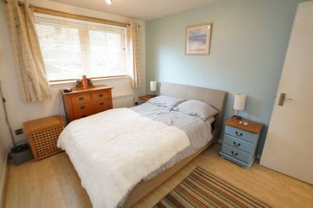 Grandfield, Trinity, Edinburgh - Photo 5