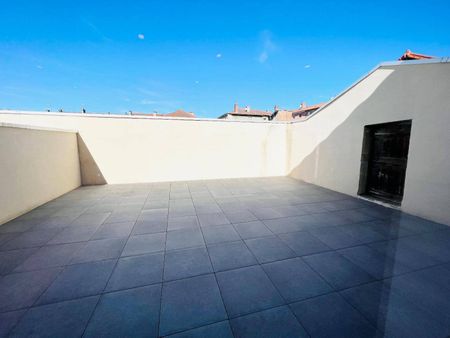 Appartement 4 pièces - 01750 Saint-Laurent-sur-Saône - Photo 4