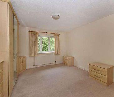 Winchester House, Macclesfield, SK10 - Photo 4