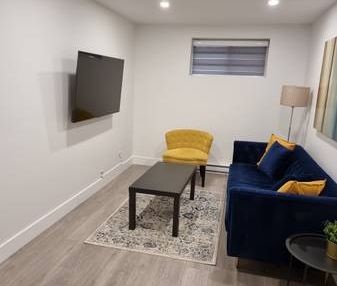 2 bedroom basement 950sqft - Photo 4