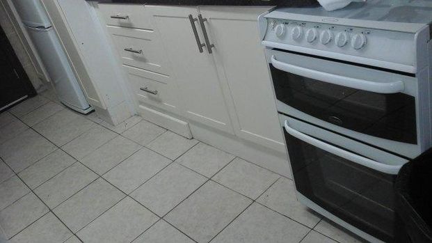 4 bedroom house share to rent - Photo 1