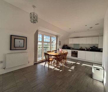 Bunns Lane, Mill Hill, NW7 - Photo 1