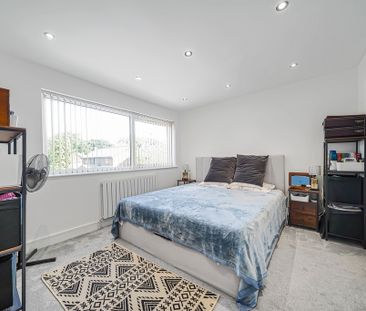 £1,900 - To Let - Photo 4