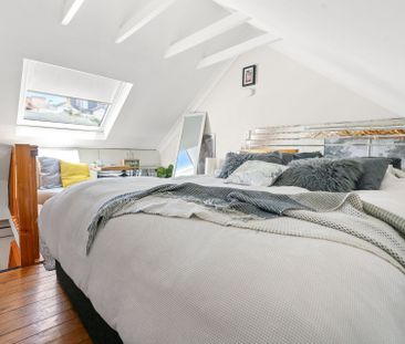 Chic Terrace | Fully Furnished - Photo 6