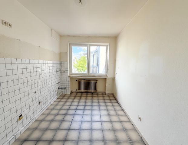 SANIERTE 2-ZIMMERWOHNUNG IN DER STADTMITTE ZU MIETEN! - Photo 1