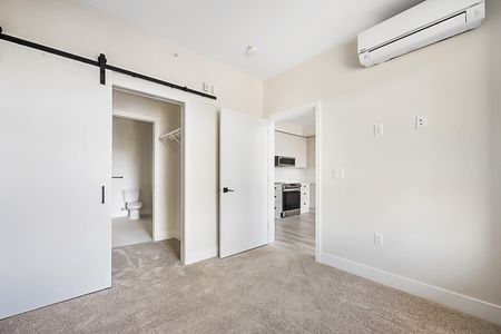 YORK 1 - 407A - YR407A - Photo 4