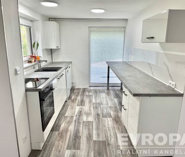 Pronájem bytu 1+kk a garsoniéry 54 m² - Photo 2