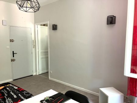 Location Appartement 2 pièces 26m² NARBONNE 11100 - Photo 5