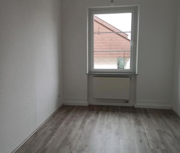 Charmante 75qm 3 ZKB im Altbau in Pf-Brötzingen ab 01.05.2026 - Photo 2