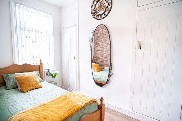 2 Bed Terraced House, Liverpool, L4 - Photo 1