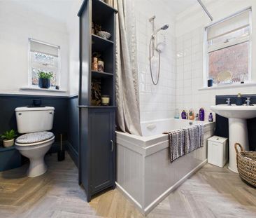 2 bedroom apartment to rent - Photo 4