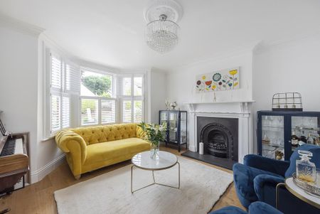 5 bedroom semi-detached house to rent - Photo 5