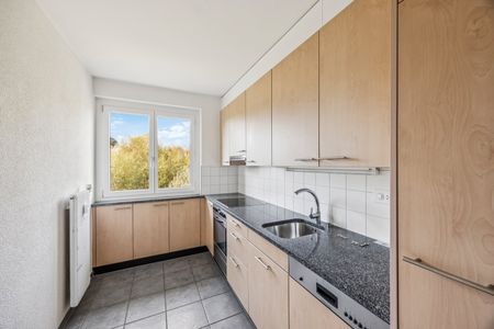 "Nature and city combined - living near Egelsee!" - Photo 5