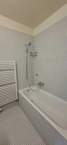 Appt de 4 pièces au rez-de-chaussée, jardin commun Avec garage en sus - Photo 3