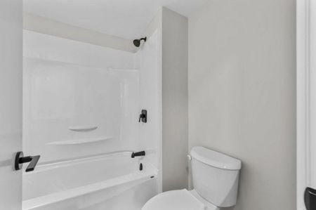 For Lease - 400 SCENIC Drive Unit# Unit 4, London South, Ontario - Photo 3