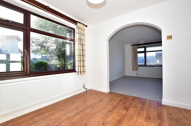 2a Circular Road, Newtownards, BT23 4BN - Photo 1