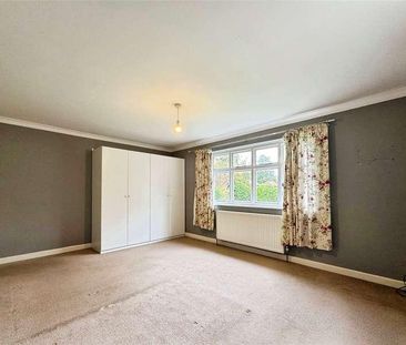 Kiln Ride Extension, Finchampstead, Wokingham, Berkshire, RG40 - Photo 5