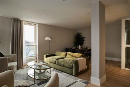 3 bedroom flat to rent - Photo 2