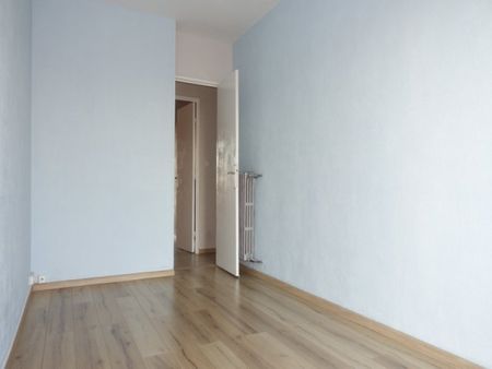 Libre le ..31/01/2026 Mt Loyer :445,61 Mt des charges :130 - Photo 4