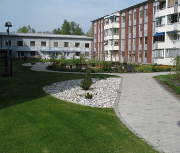 Emanuel Birkes väg, Rönninge - Photo 4
