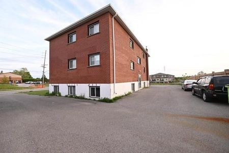 For Lease - 390 Dean Avenue, Oshawa, Ontario - Photo 2