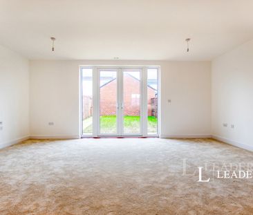 3 bedroom house to rent Thistledown, Pershore, Worcestershire, WR10 - Photo 4