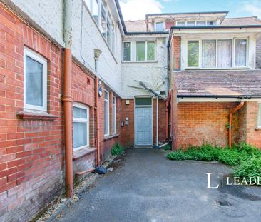 1 bedroom apartment to rent St Anthonys Road, Meyrick Park, Bournem... - Photo 1