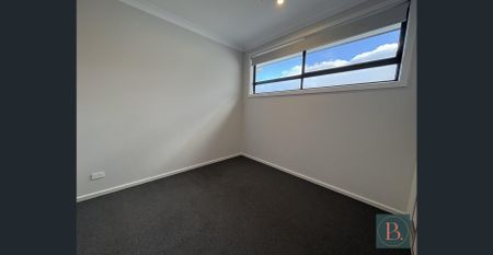 Newly Built 3 Bedroom Property - Photo 3