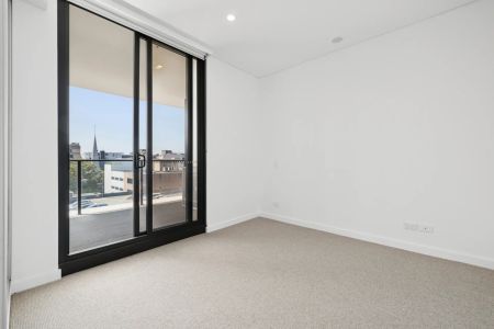 Modern Living in Bankstown CBD - Photo 3