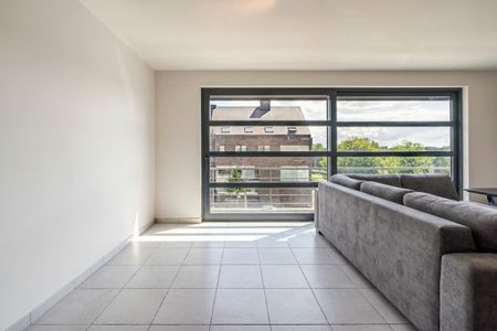 Comfortabel 2-slaapkamerappartement met terras en garage - Photo 2