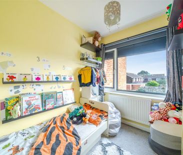 3 bedroom end of terrace house to rent - Photo 6